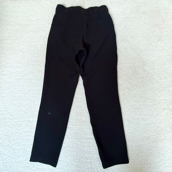Lululemon Athletica On The Fly Black Drawstring Elastic Waist Pants - Women’s US - Picture 5 of 12